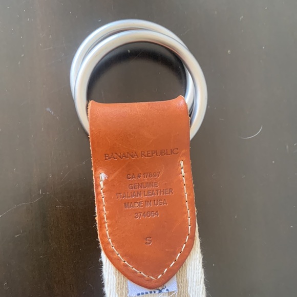 Banana Republic Double Circle Ring Belt - Stripe - Picture 4 of 6